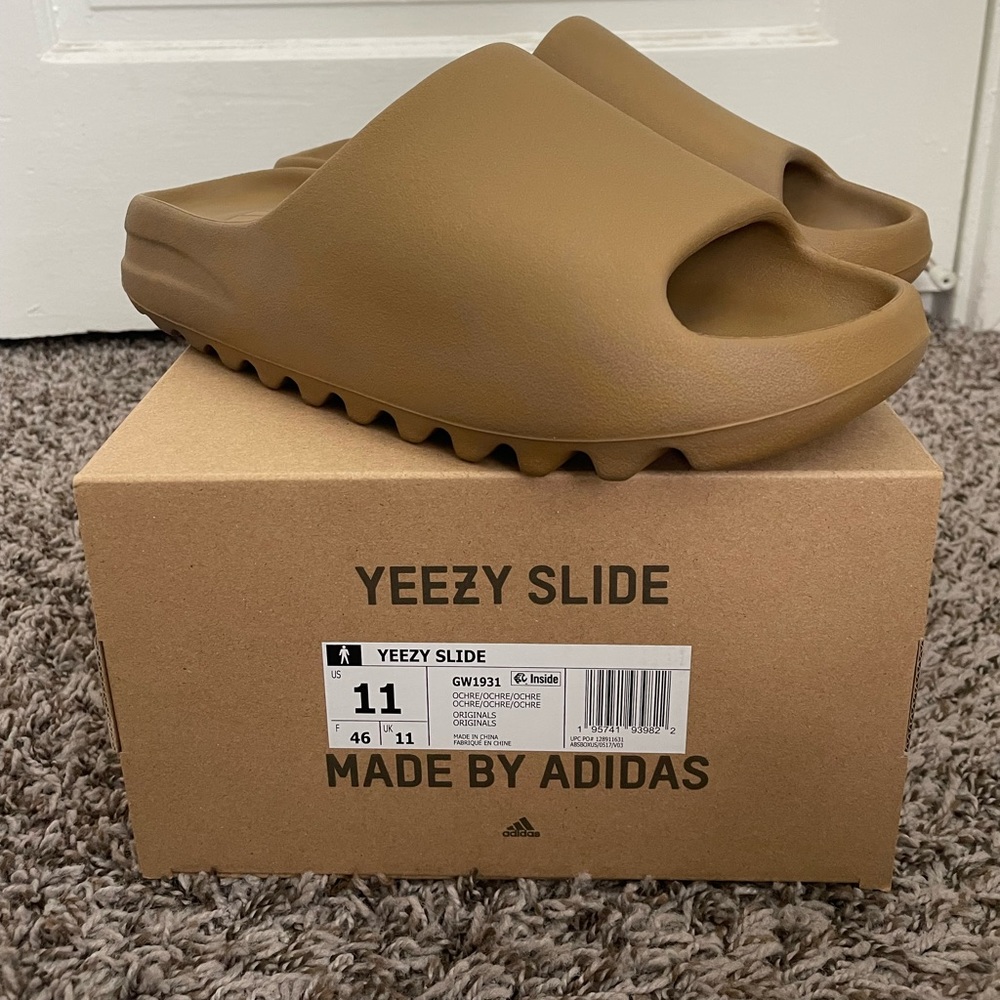 Yeezy slides - ochre mens size 11.